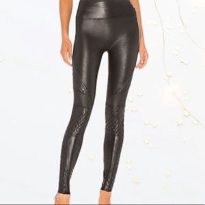 Spanx faux leather quilted leggings. Small